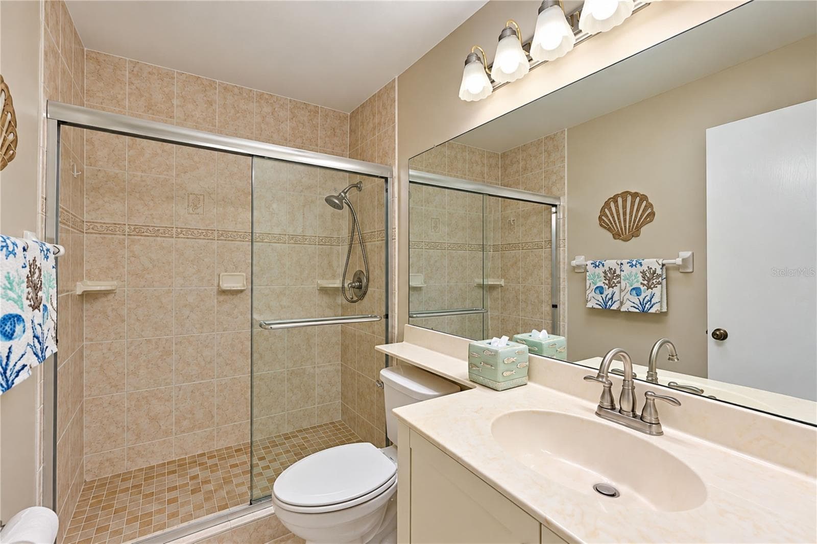 Condominium at 9413 CONCORD CIR, BRADENTON, photo 28 of 81