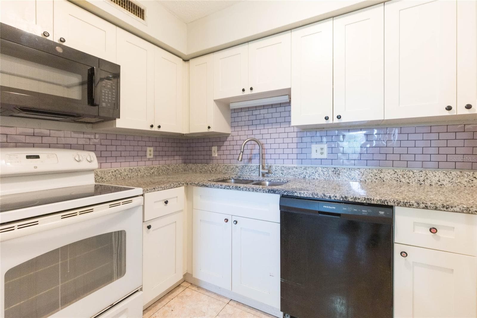 Condominium at 9035 WESTCHESTER CIR #133, TAMPA, photo 16 of 36