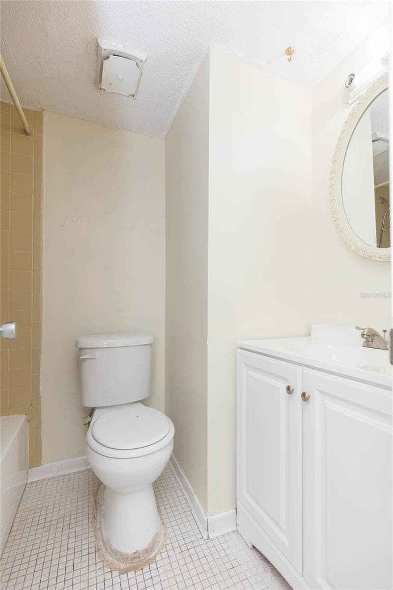 Condominium at 9035 WESTCHESTER CIR #133, TAMPA, photo 32 of 36