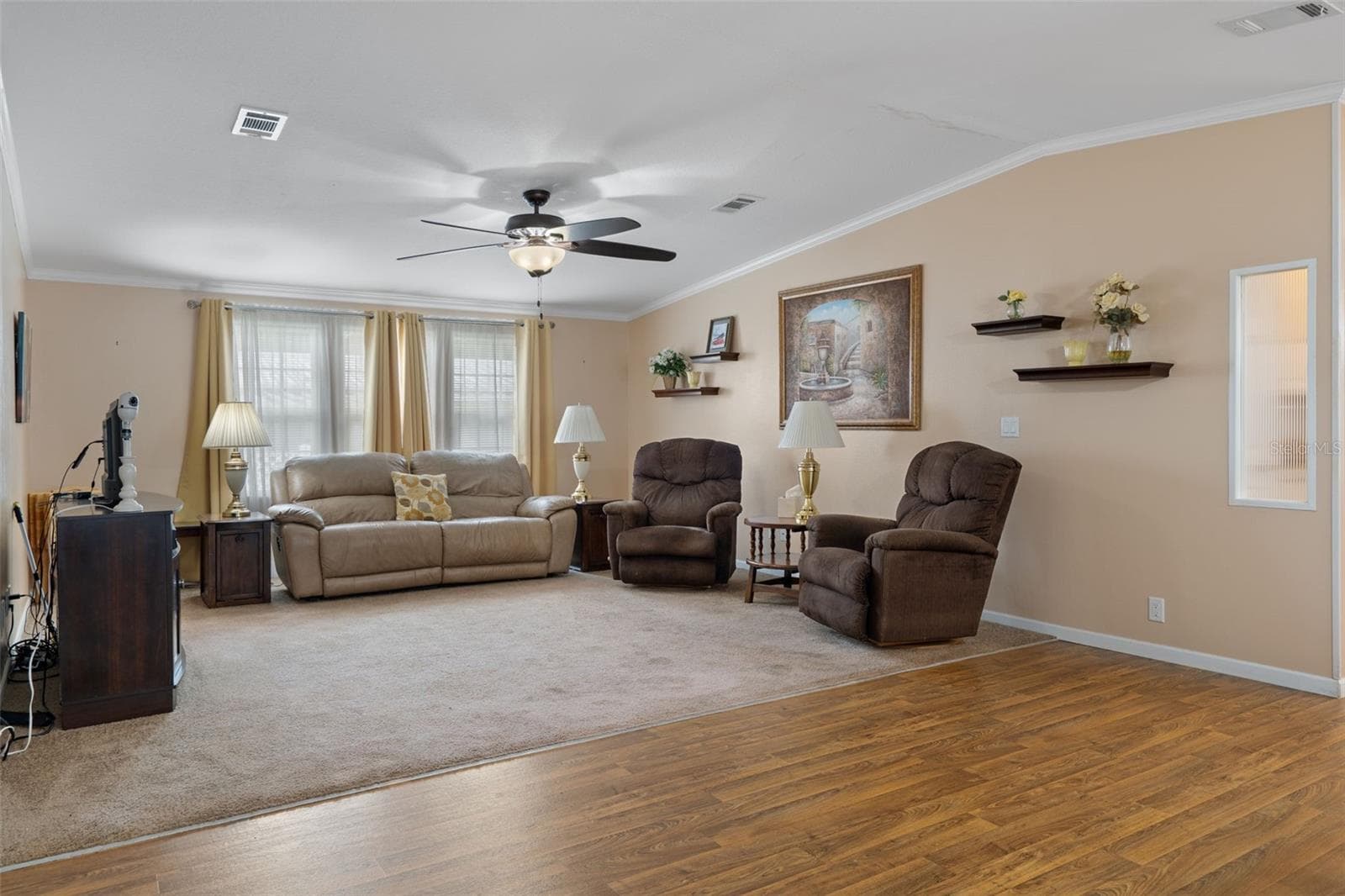 Manufactured Home at 7526 FAIRLANE AVE, BROOKSVILLE, photo 9 of 52