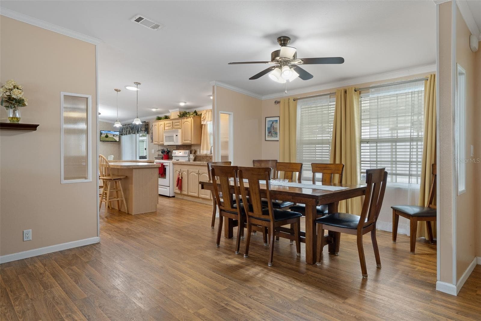 Manufactured Home at 7526 FAIRLANE AVE, BROOKSVILLE, photo 13 of 52