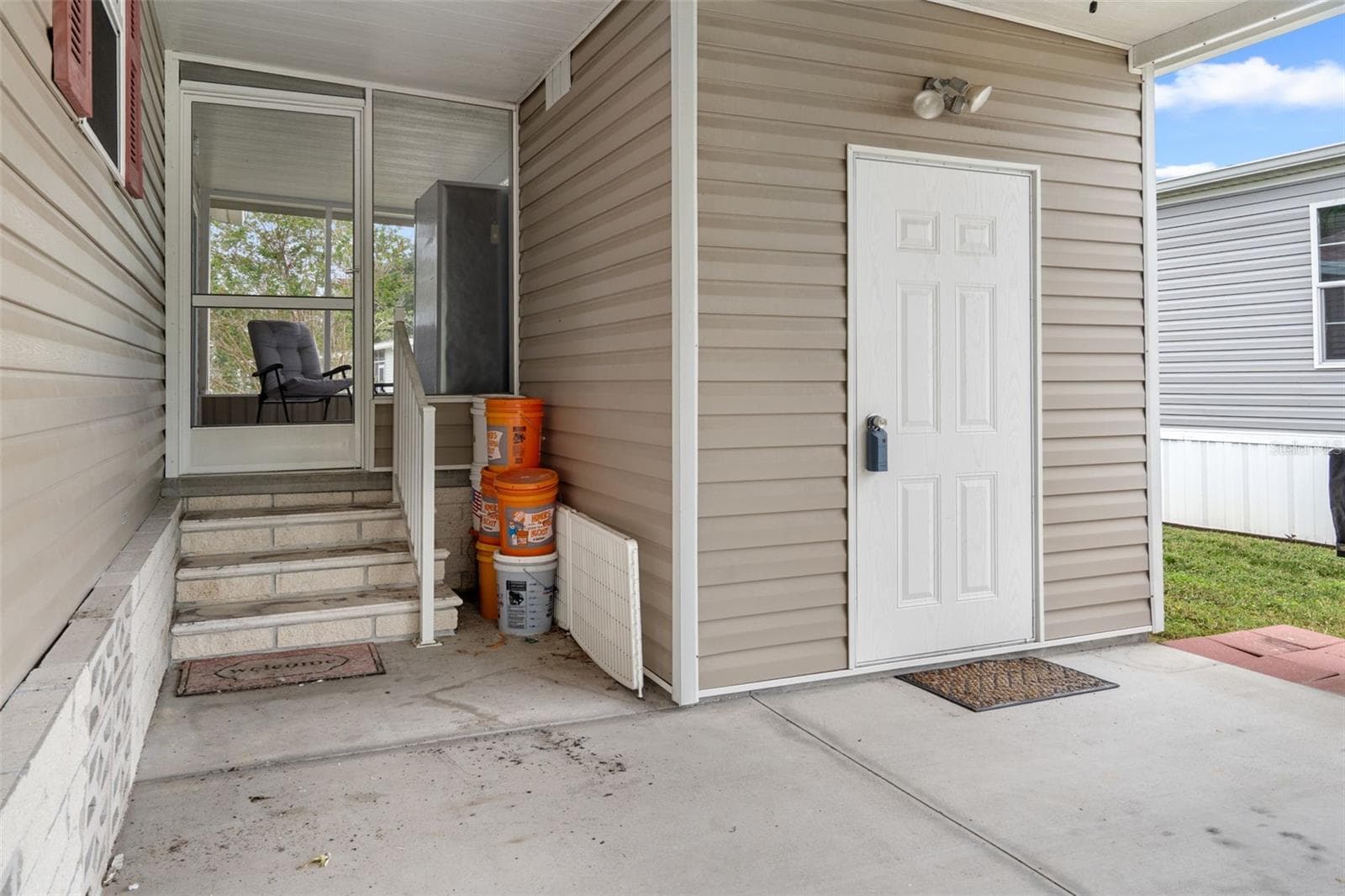 Manufactured Home at 7526 FAIRLANE AVE, BROOKSVILLE, photo 43 of 52