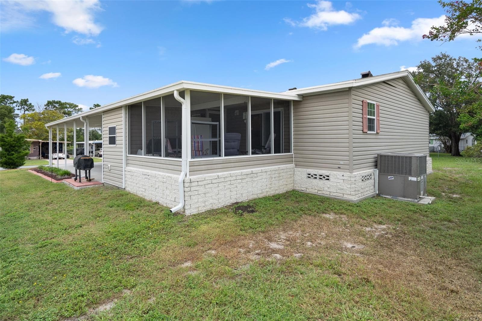 Manufactured Home at 7526 FAIRLANE AVE, BROOKSVILLE, photo 44 of 52