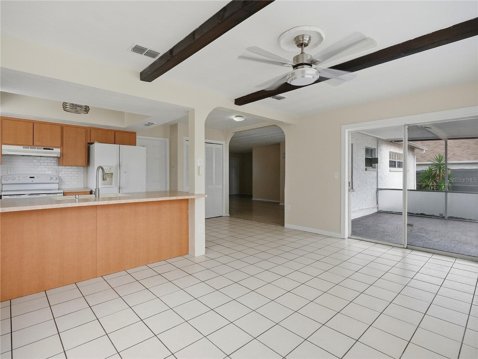 Single Family Residence at 2048 WATERFALL DR, SPRING HILL, photo 18 of 39