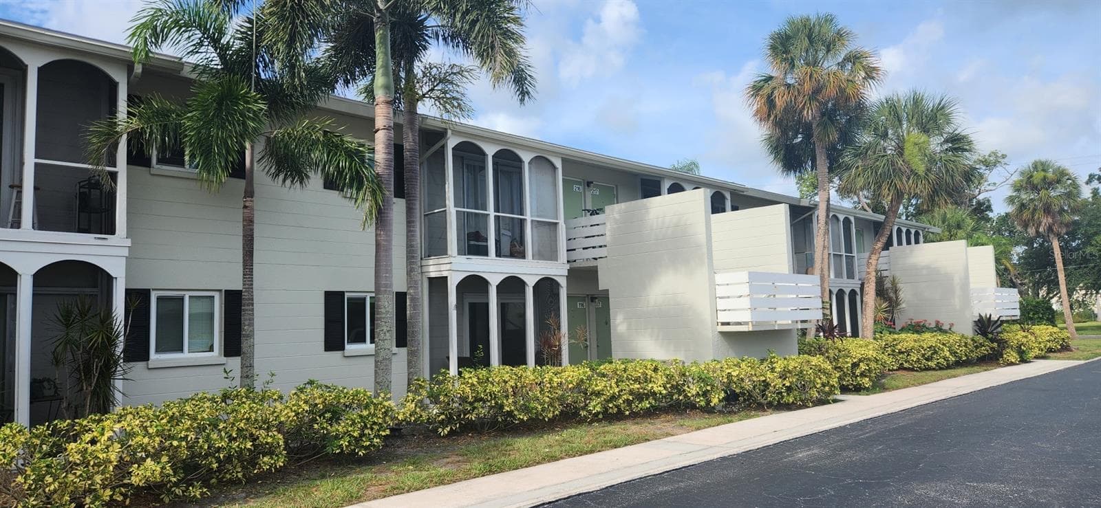 Condominium at 2304 RINGLING BLVD #116, SARASOTA, photo 2 of 22
