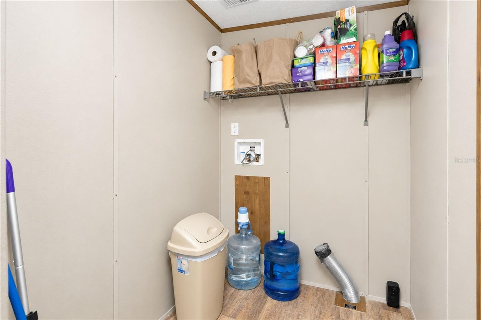 Laundry room - 9066 PINEHAVEN WAY, ENGLEWOOD