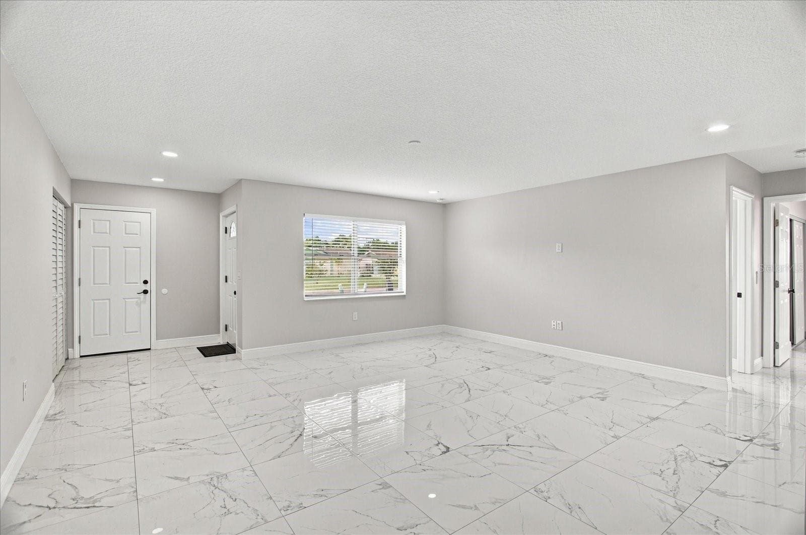 Single Family Residence at 568 TULANE DR, ALTAMONTE SPRINGS, photo 5 of 24