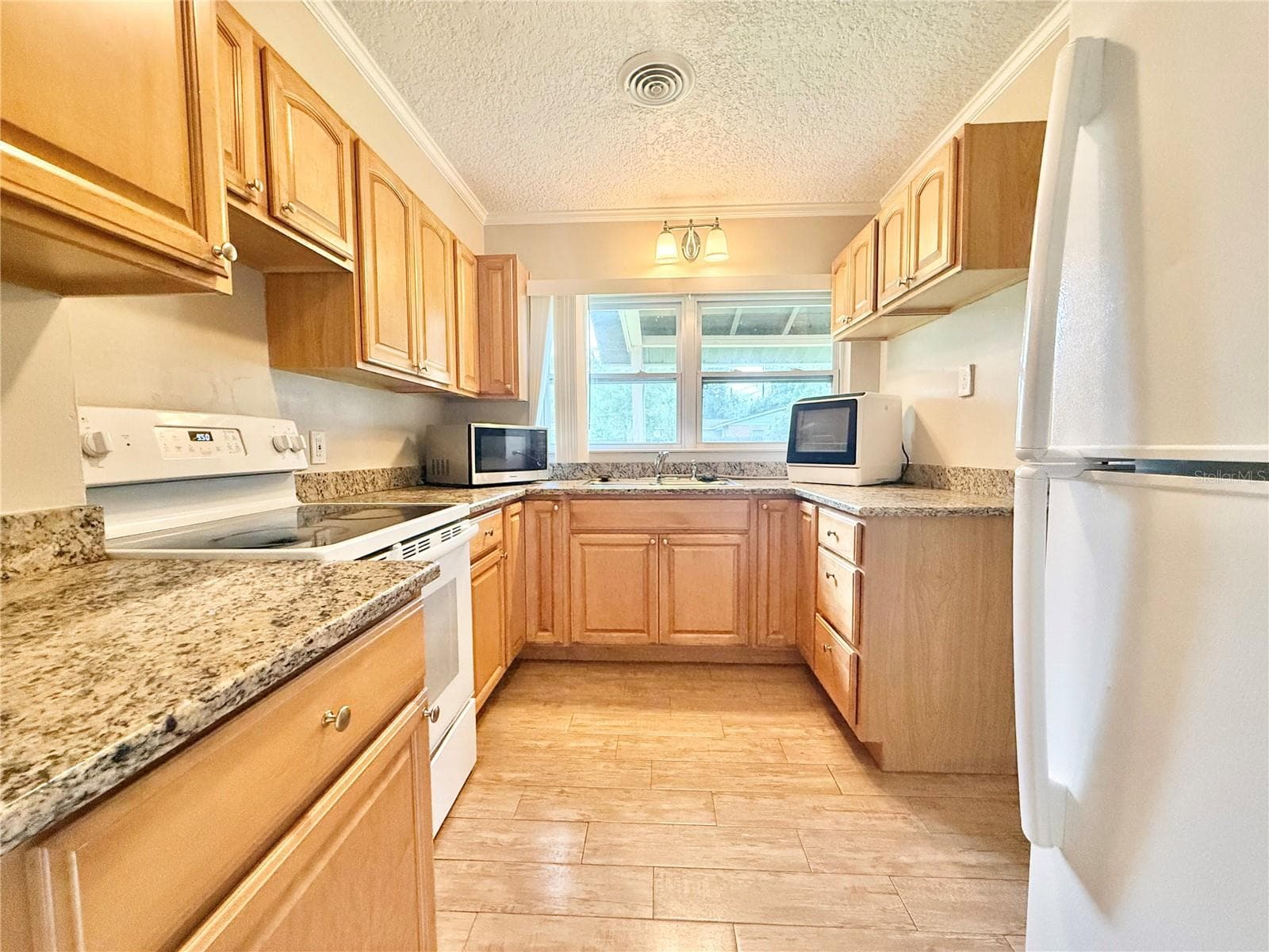 Duplex at 932 W PRINCETON ST, ORLANDO, photo 16 of 25