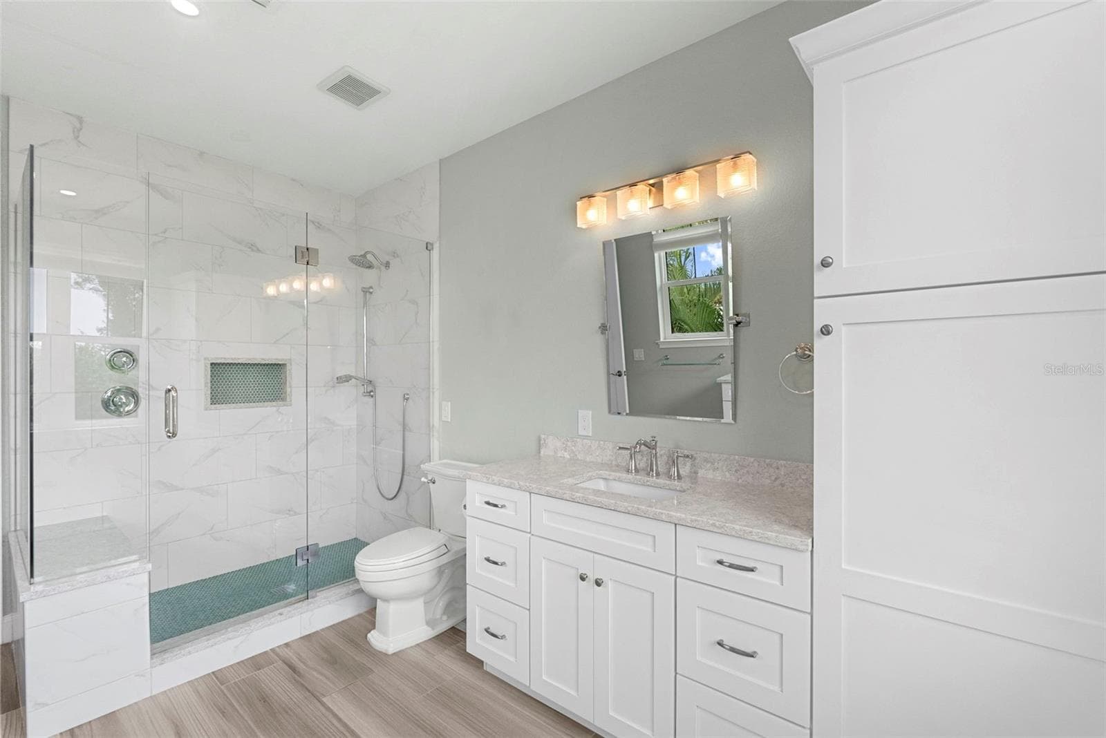 Single Family Residence at 1185 LITTLE CT, ENGLEWOOD, photo 34 of 74