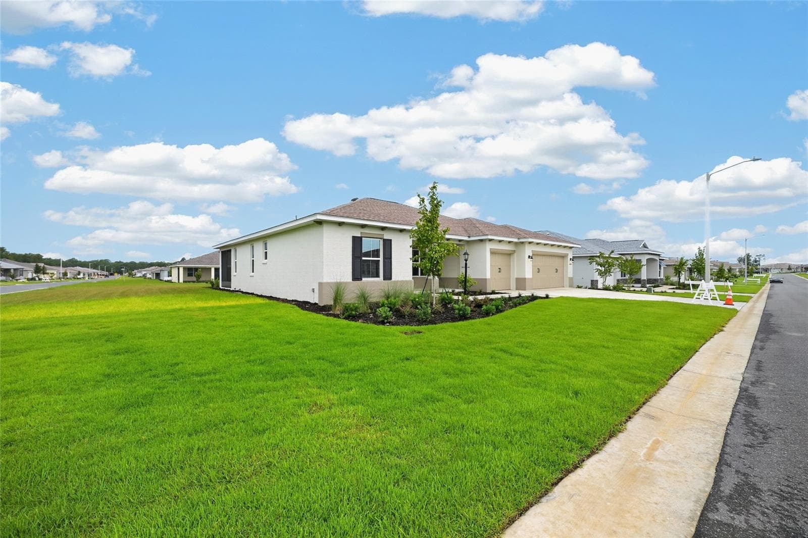 Single Family Residence at 10440 SW 106TH CT, OCALA, photo 5 of 59