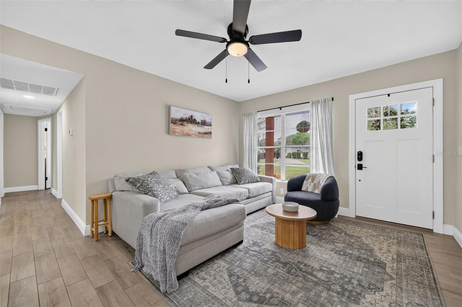 Single Family Residence at 2913 W ELROD AVE, TAMPA, photo 3 of 33