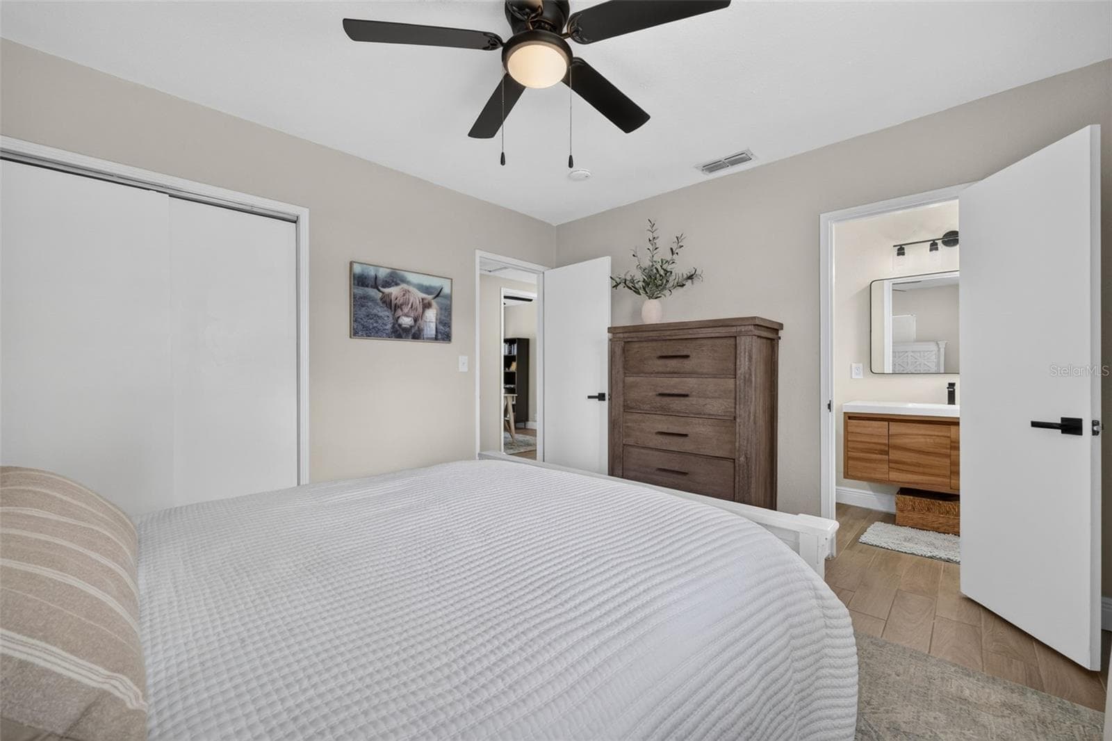 Single Family Residence at 2913 W ELROD AVE, TAMPA, photo 22 of 33