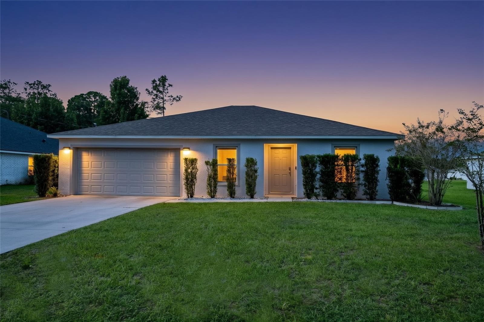 32 RAMROCK LN