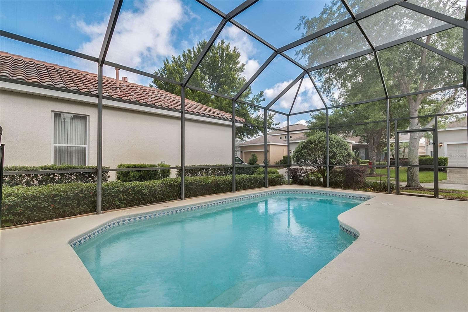 Single Family Residence at 7403 VELLEUX ST, KISSIMMEE, photo 2 of 27
