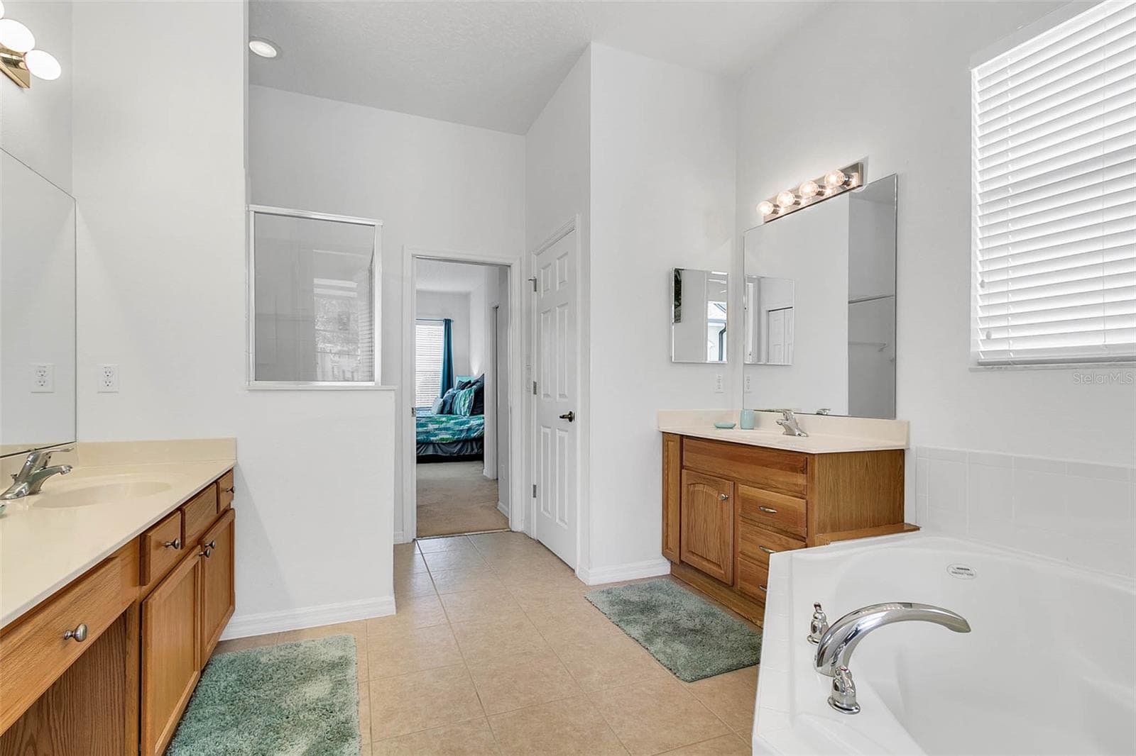 Single Family Residence at 7403 VELLEUX ST, KISSIMMEE, photo 12 of 27