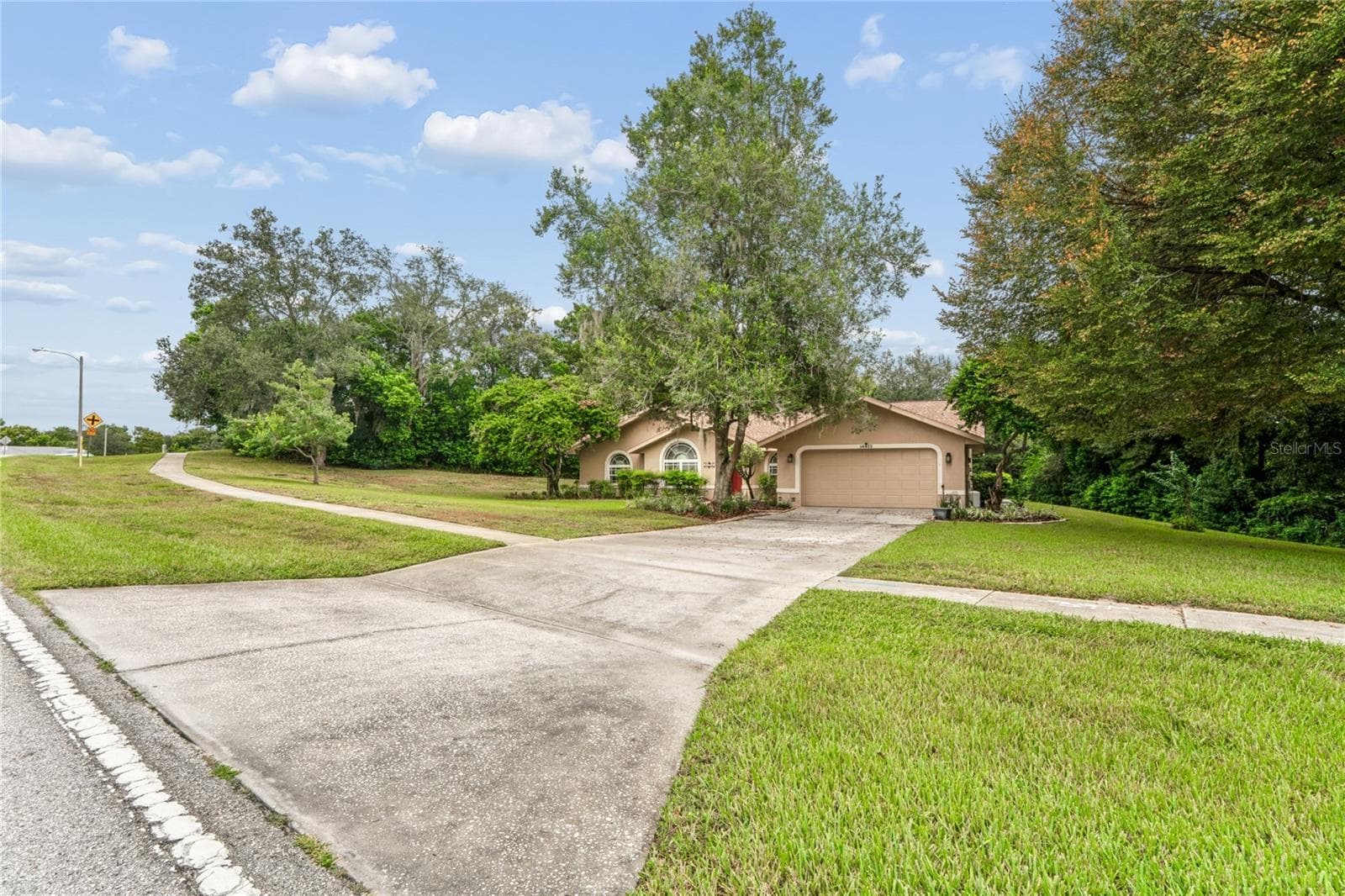 Single Family Residence at 14433 LINDEN DR, SPRING HILL, photo 65 of 75