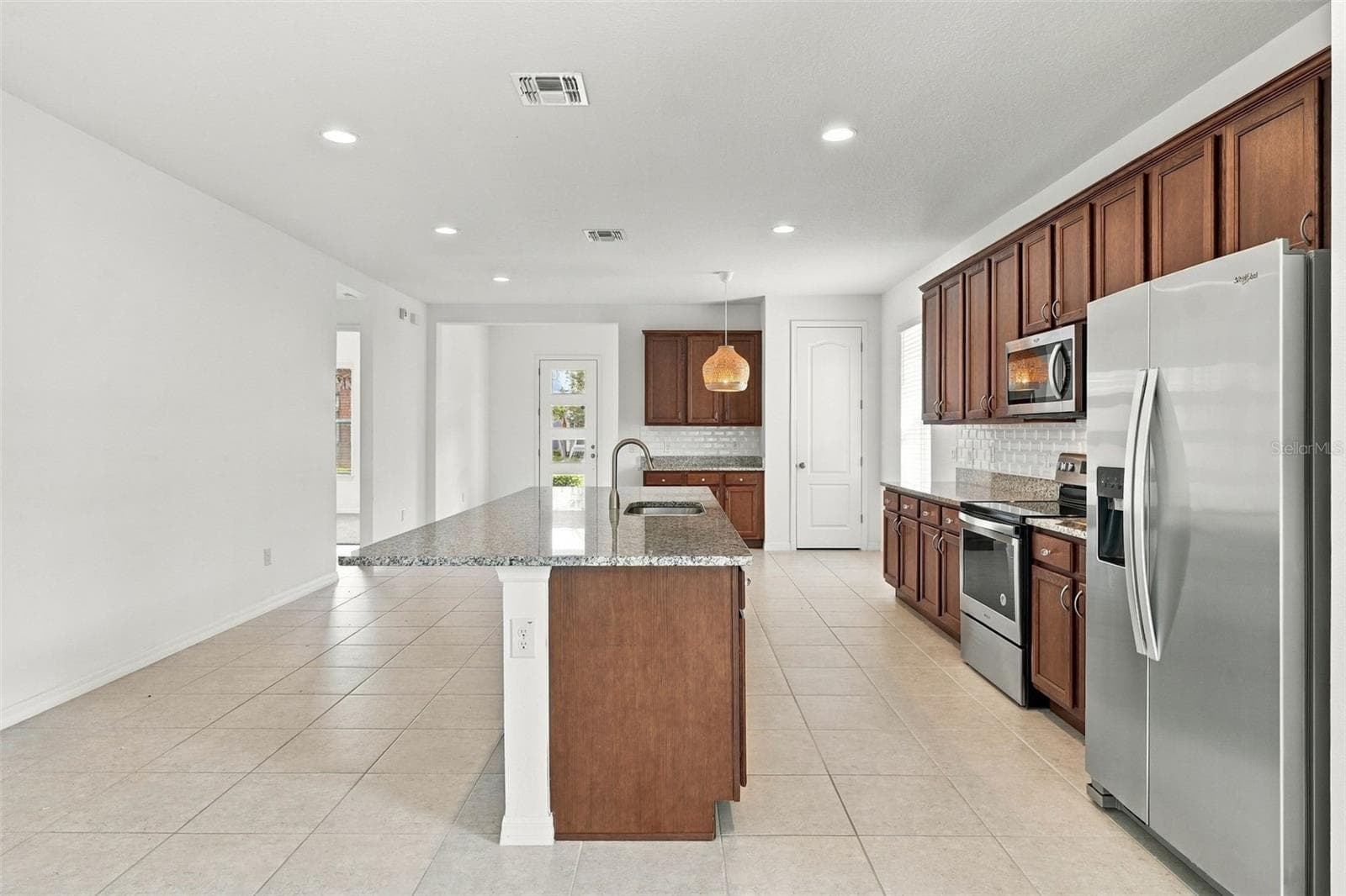 Single Family Residence at 8518 NEMOURS PKWY, ORLANDO, photo 9 of 30