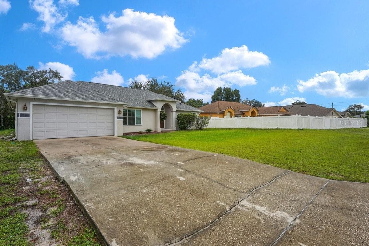 Single Family Residence at 1725 HERNANDO AVE, DELTONA, photo 26 of 31