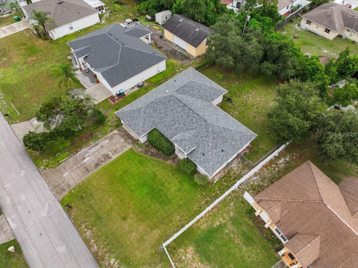 Single Family Residence at 1725 HERNANDO AVE, DELTONA, photo 29 of 31