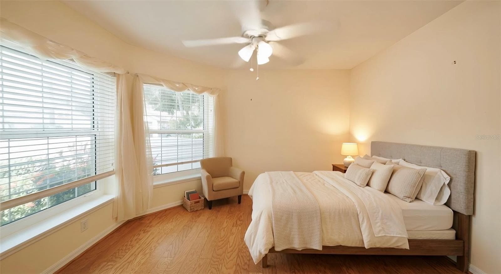 AI furnishings - 4621 HIDDEN VIEW PL #27, SARASOTA