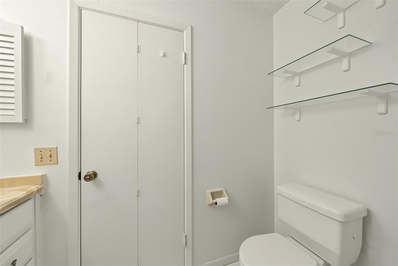 Half Duplex at 37 JASMINE ST, LAKE PLACID, photo 45 of 65