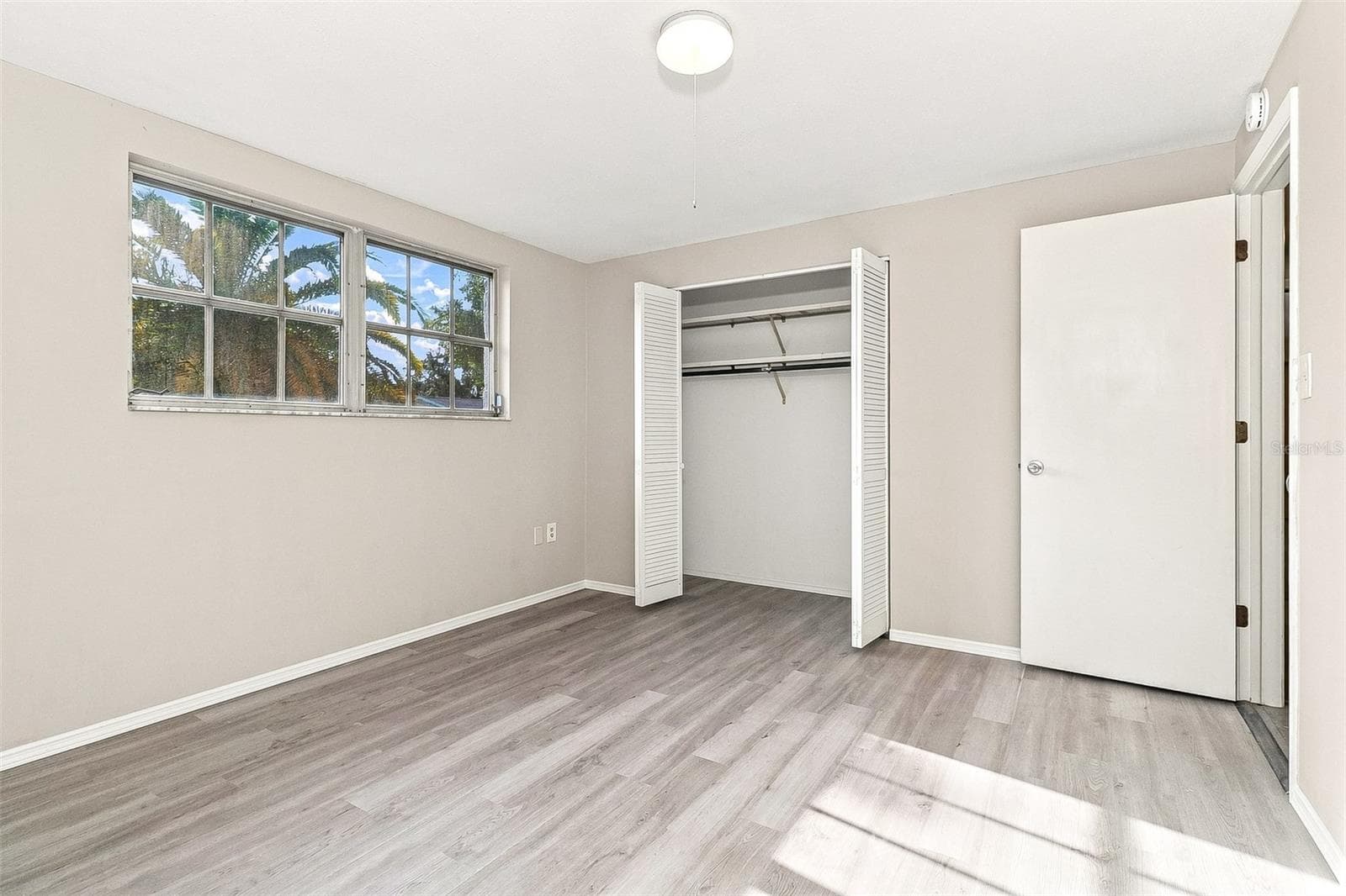 Single Family Residence at 10121 OLEANDER DR, PORT RICHEY, photo 10 of 21