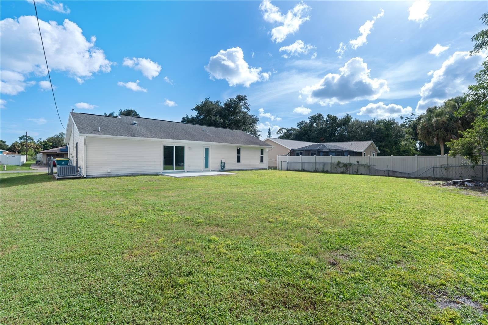 Single Family Residence at 20424 CALDER AVE, PORT CHARLOTTE, photo 24 of 33