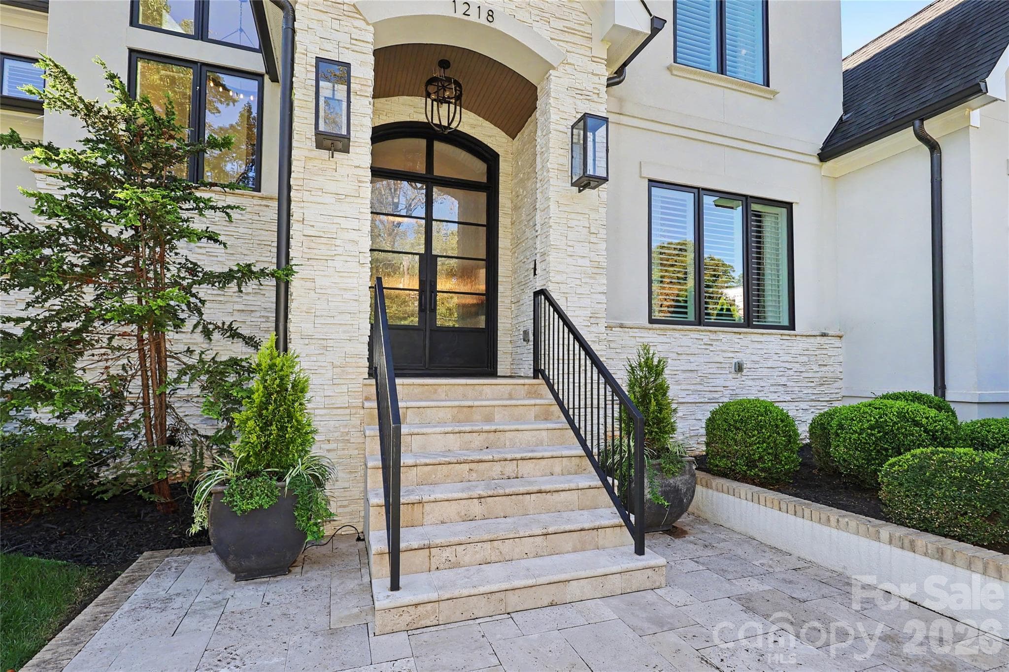 Single Family Residence at 1218 Townes Road, Charlotte, photo 2 of 47