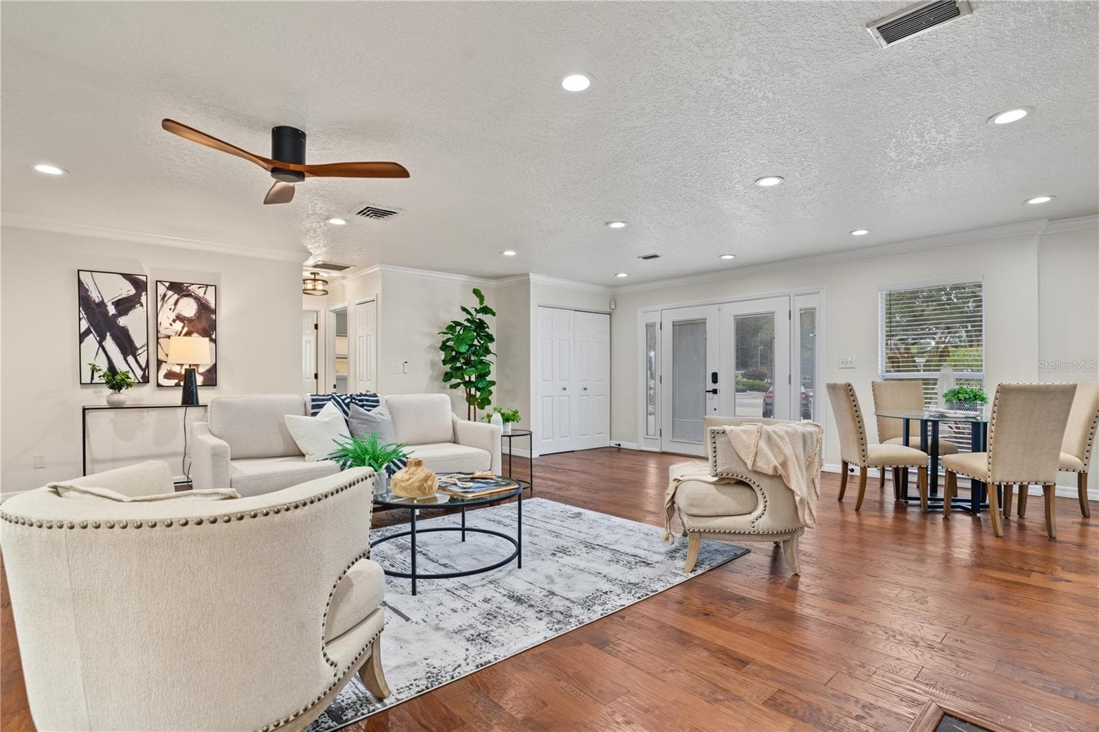 Single Family Residence at 6342 31ST ST S, ST PETERSBURG, photo 6 of 49