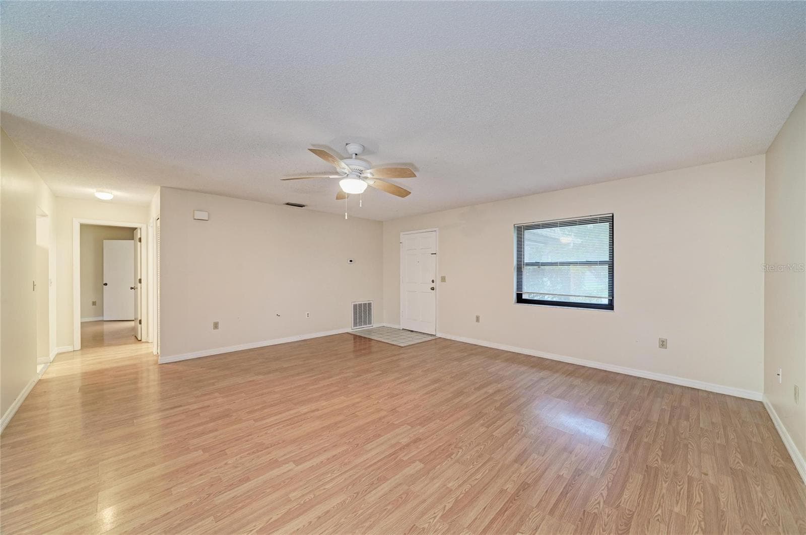 Single Family Residence at 4205 4TH AVE W, BRADENTON, photo 15 of 46