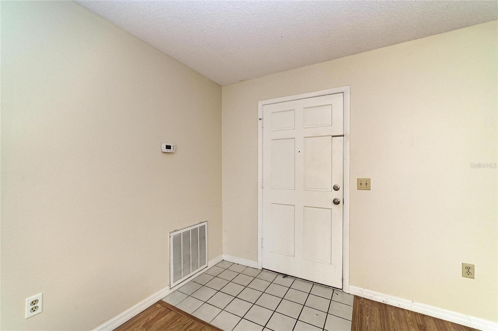 Single Family Residence at 4205 4TH AVE W, BRADENTON, photo 16 of 46