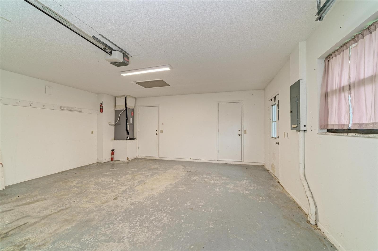 Single Family Residence at 4205 4TH AVE W, BRADENTON, photo 40 of 46
