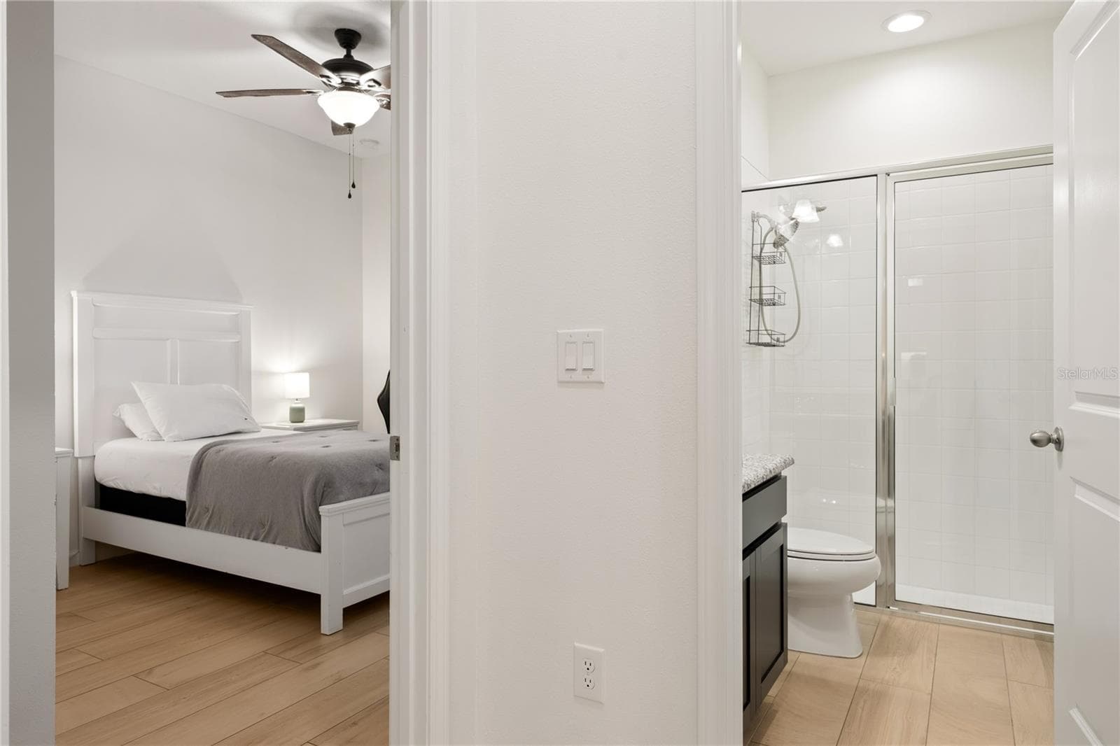 Single Family Residence at 489 AVILA PL, HOWEY IN THE HILLS, photo 38 of 71