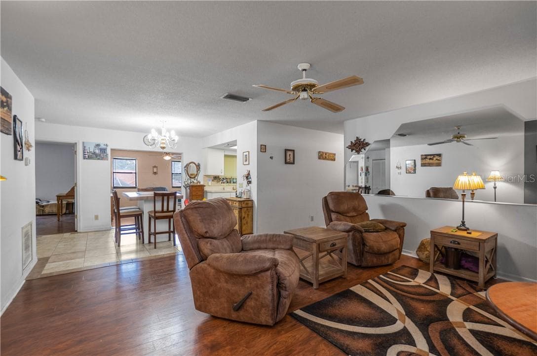 Single Family Residence at 7112 N Croton PT, HERNANDO FL 34442, photo 5 of 32