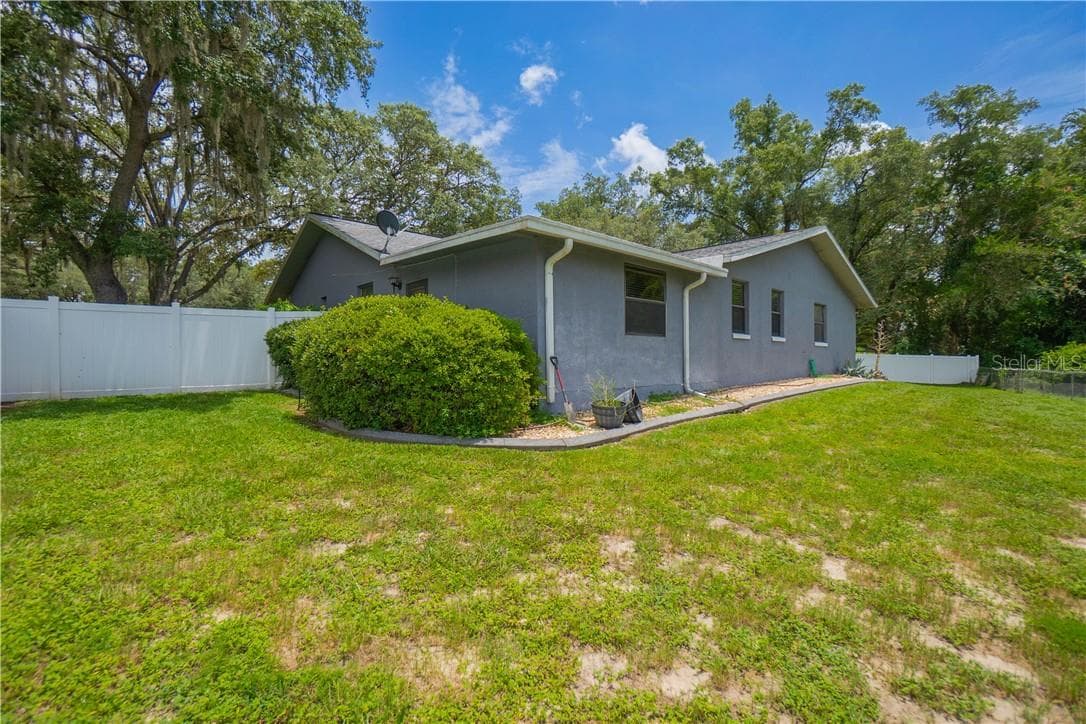Single Family Residence at 7112 N Croton PT, HERNANDO FL 34442, photo 22 of 32