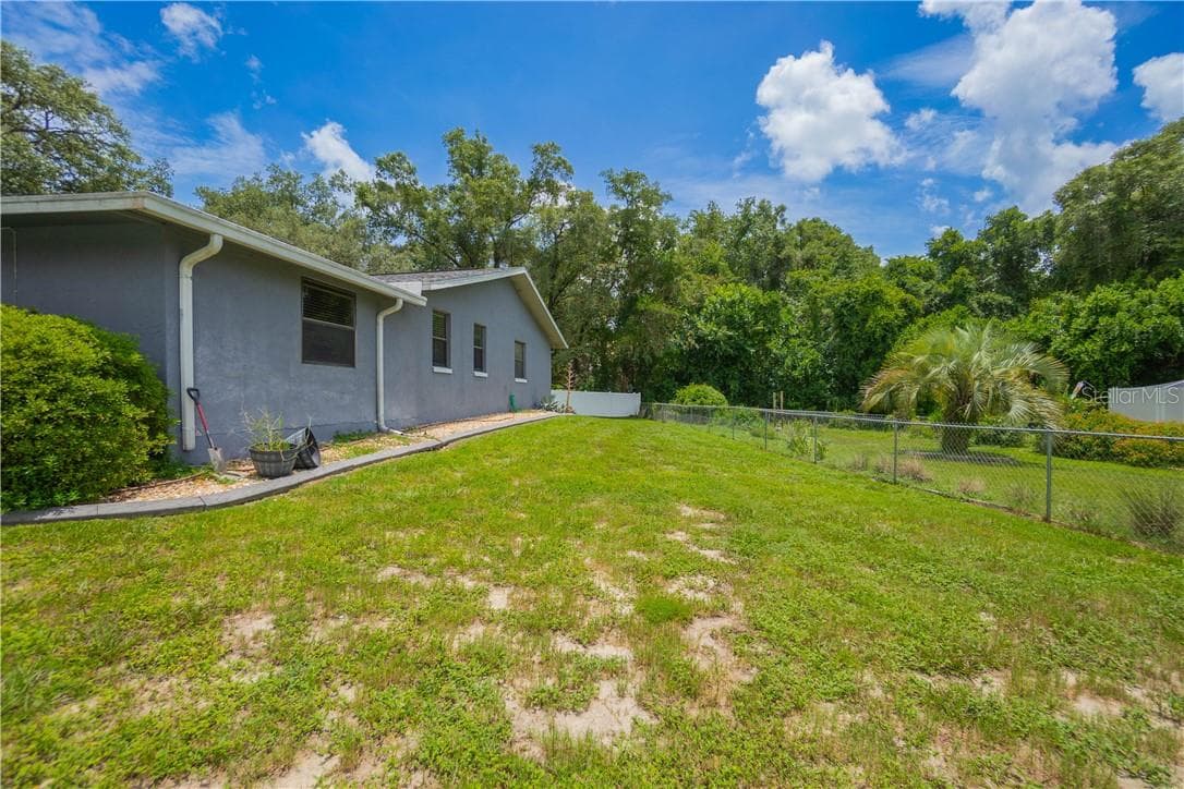 Single Family Residence at 7112 N Croton PT, HERNANDO FL 34442, photo 23 of 32