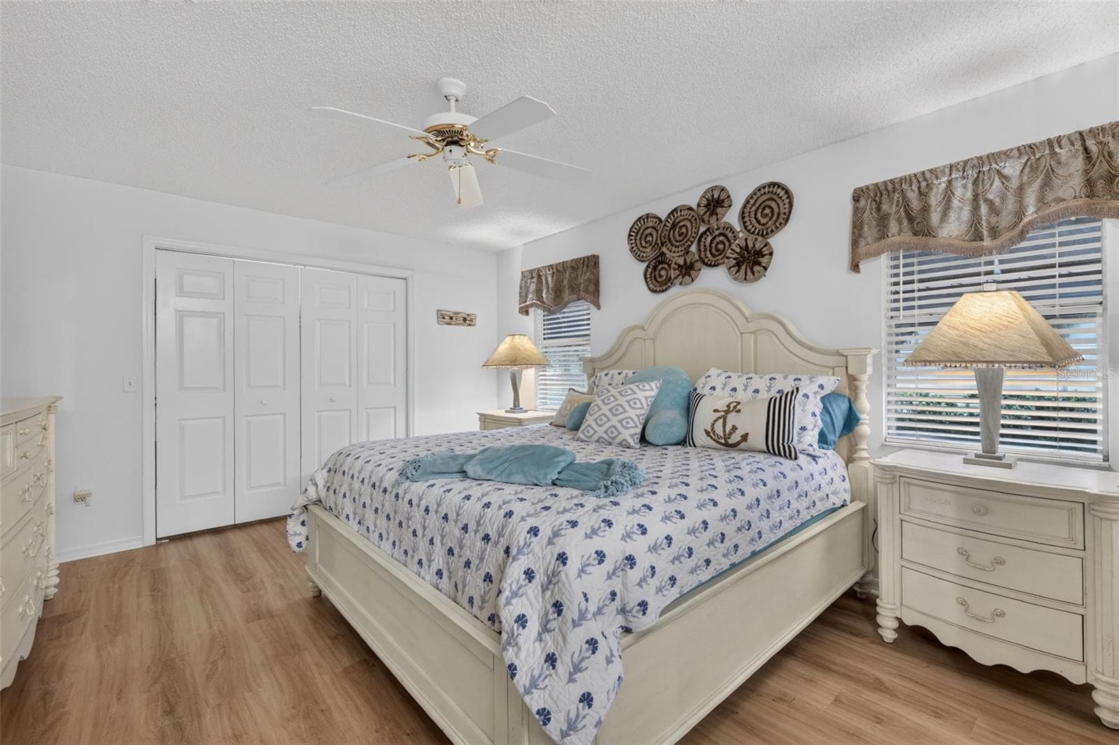 Single Family Residence at 1436 W SCHWARTZ BLVD, LADY LAKE, photo 13 of 24