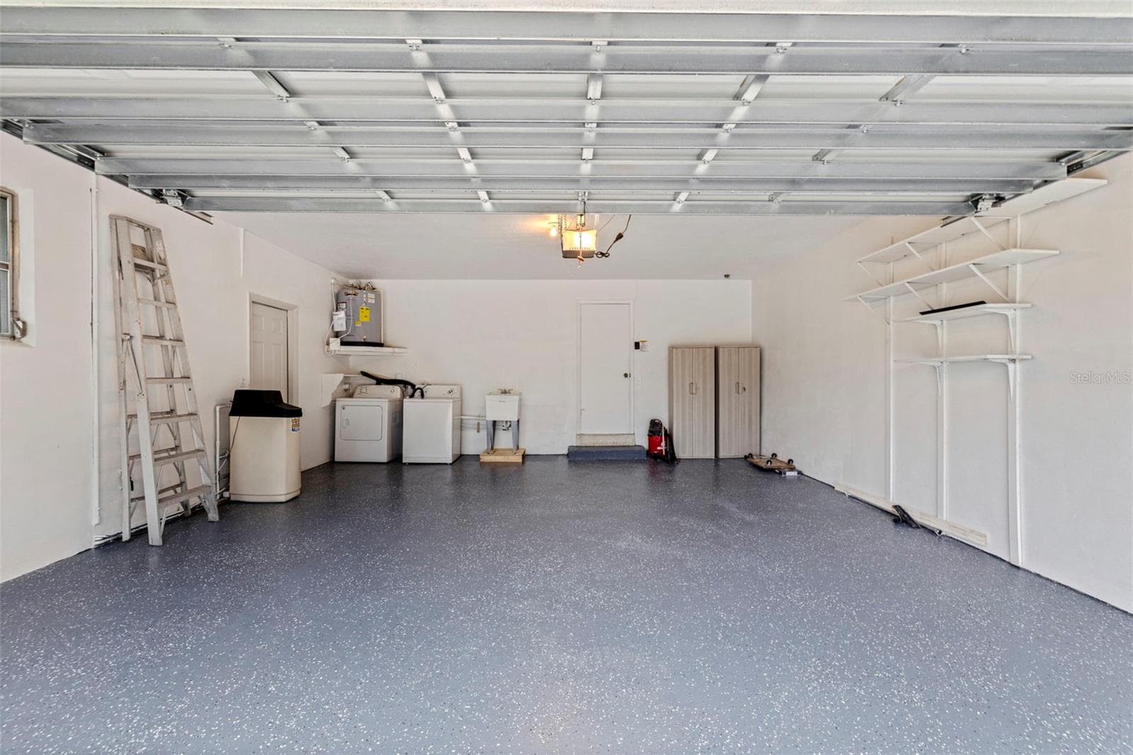 Single Family Residence at 1011 MACRAE AVE, CLEARWATER, photo 31 of 35