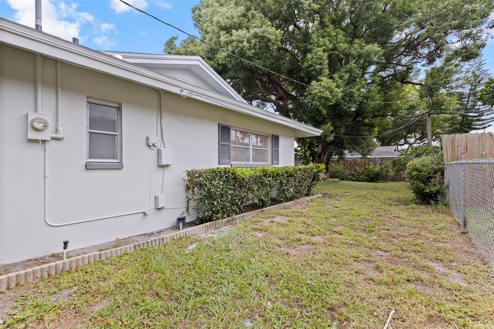 Single Family Residence at 1011 MACRAE AVE, CLEARWATER, photo 35 of 35