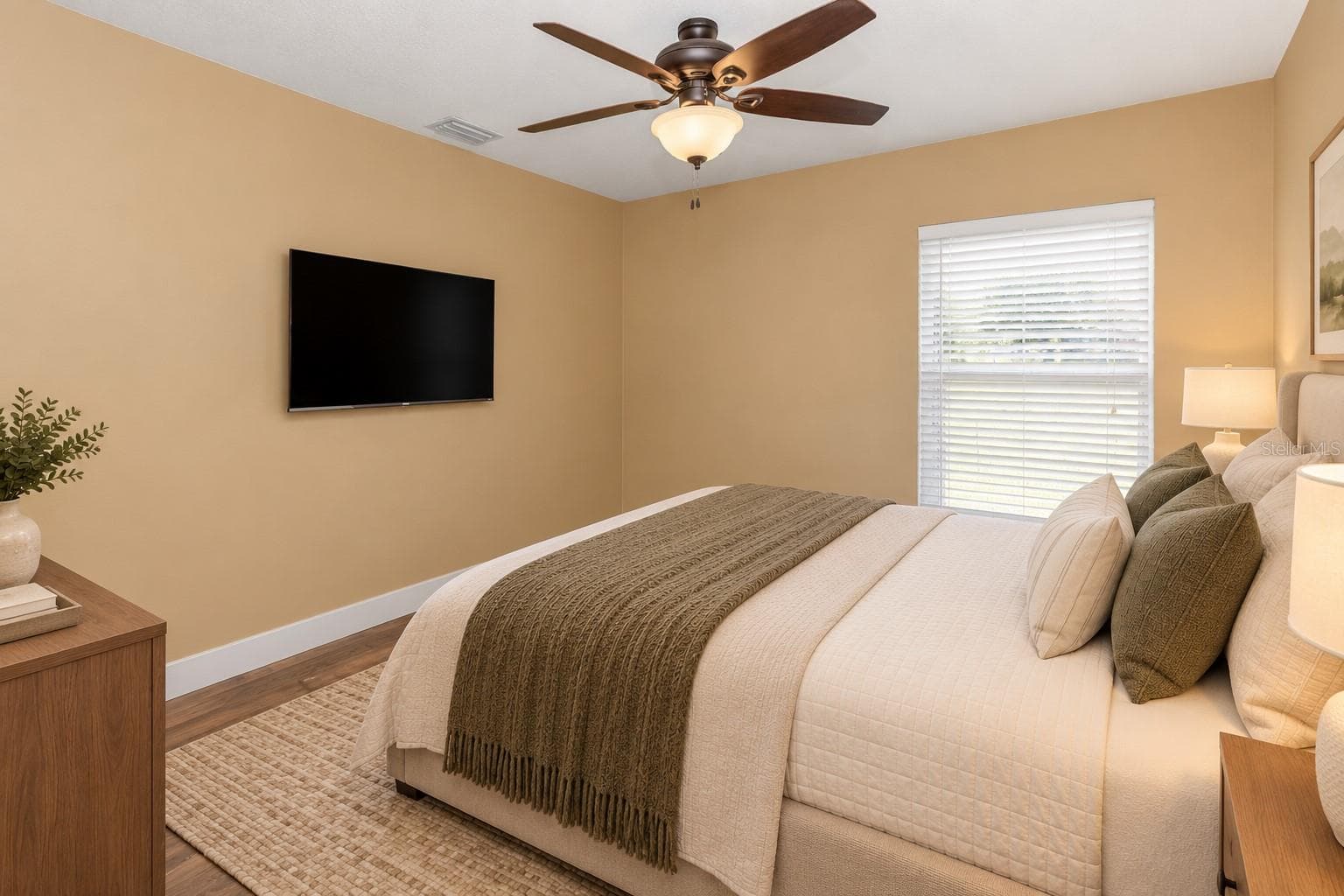Single Family Residence at 1005 WHISPRING CREEK WAY, OSTEEN, photo 14 of 38