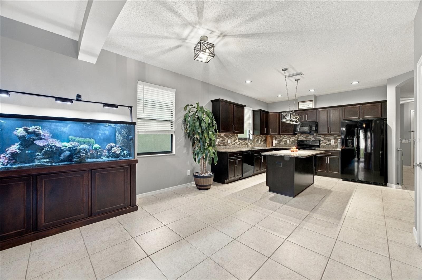 Single Family Residence at 837 OLD WINDSOR WAY, SPRING HILL, photo 7 of 43
