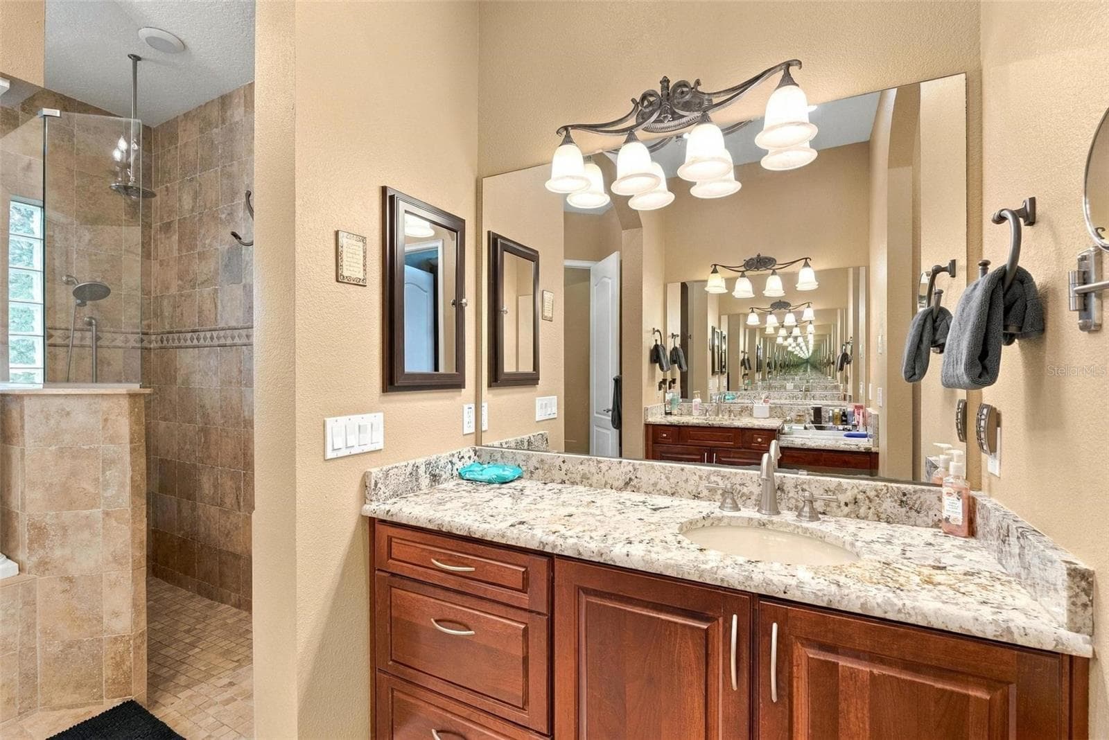 Single Family Residence at 2150 W DALE CIR, DELAND, photo 51 of 100
