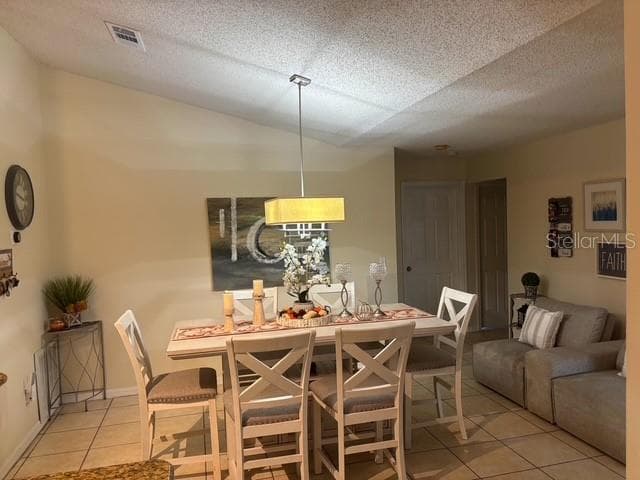 View of the formal Dining room - 4030 SANTA BARBARA RD, KISSIMMEE