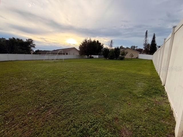 Oh Yeah. It is a laaarge lot for your children and pets enjoyment. - 4030 SANTA BARBARA RD, KISSIMMEE