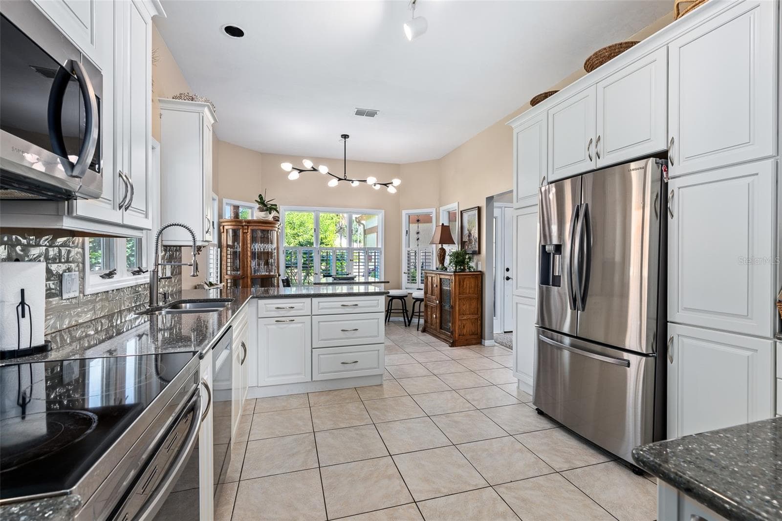 Kitchen - 410 LONG COVE CT, ORMOND BEACH