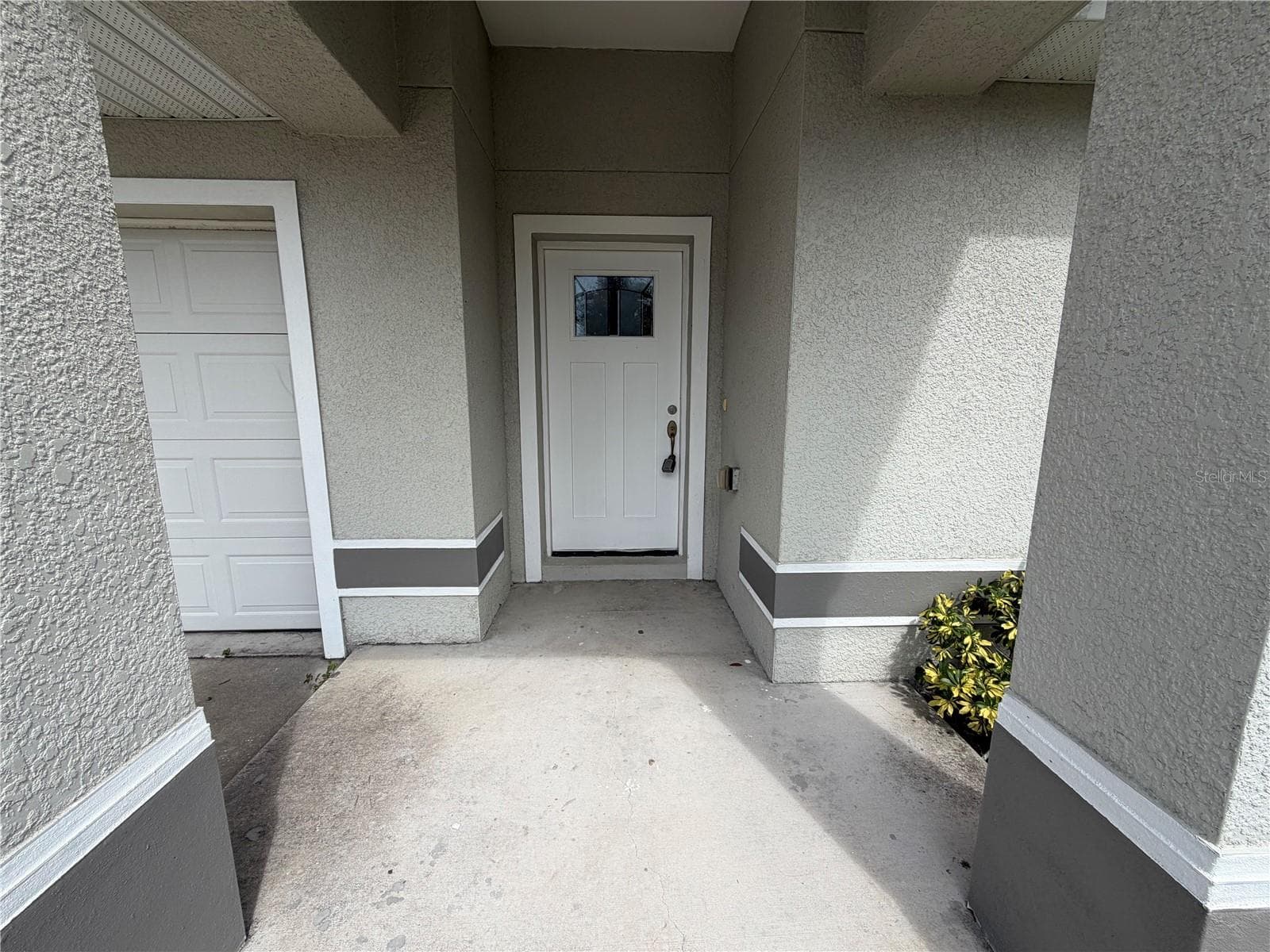 Single Family Residence at 3124 N COVINGTON DR, DELTONA, photo 3 of 23