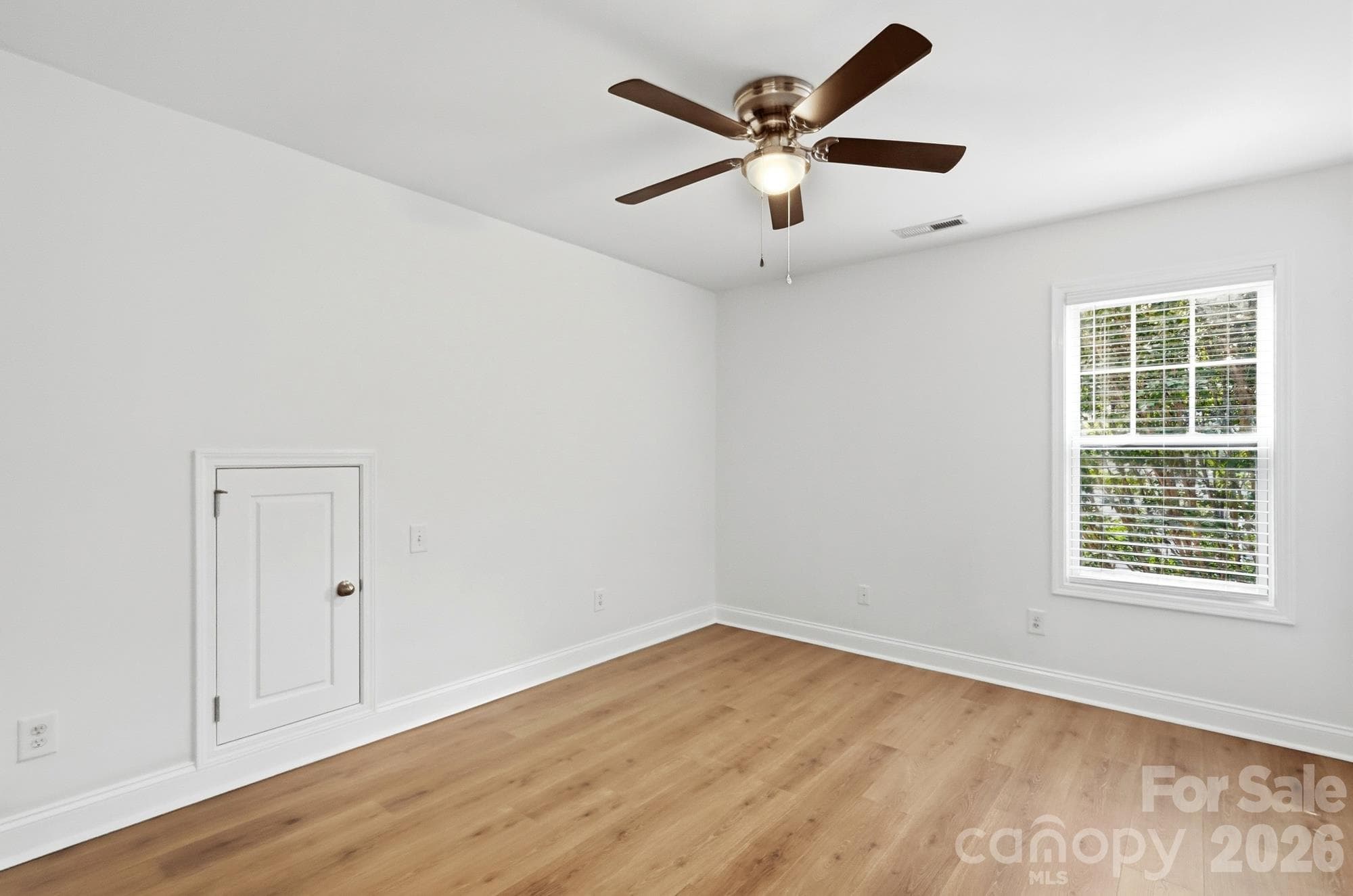 Single Family Residence at 2219 Winding River Drive, Charlotte, photo 35 of 45