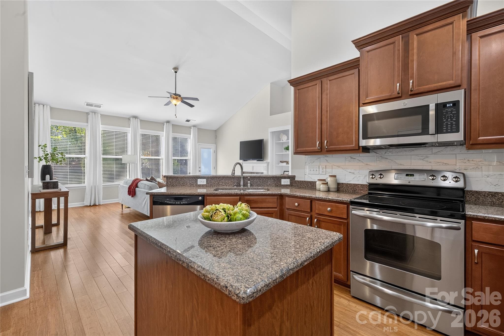 Kitchen - 17119 Caldwell Track Drive, Huntersville