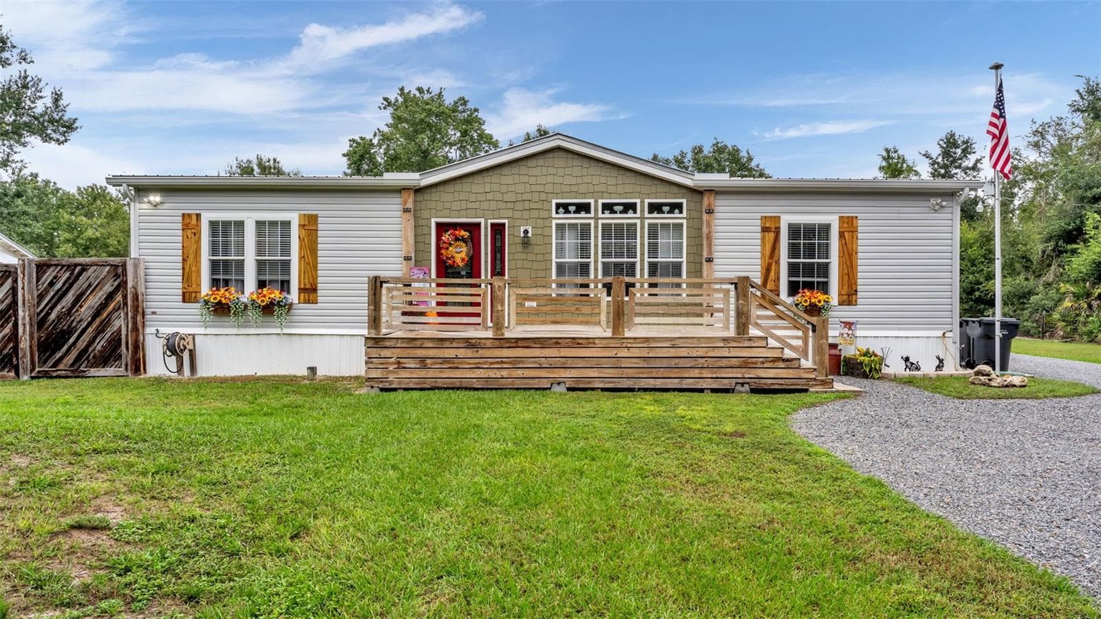 Manufactured Home at 4925 CLAYTON RD, KATHLEEN, photo 2 of 54