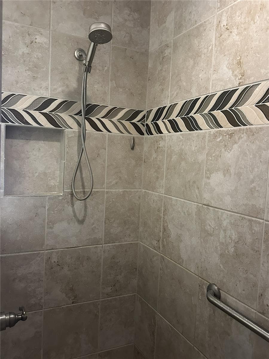 Walk in shower in Master bathroom - 3342 VELTRE WAY, THE VILLAGES